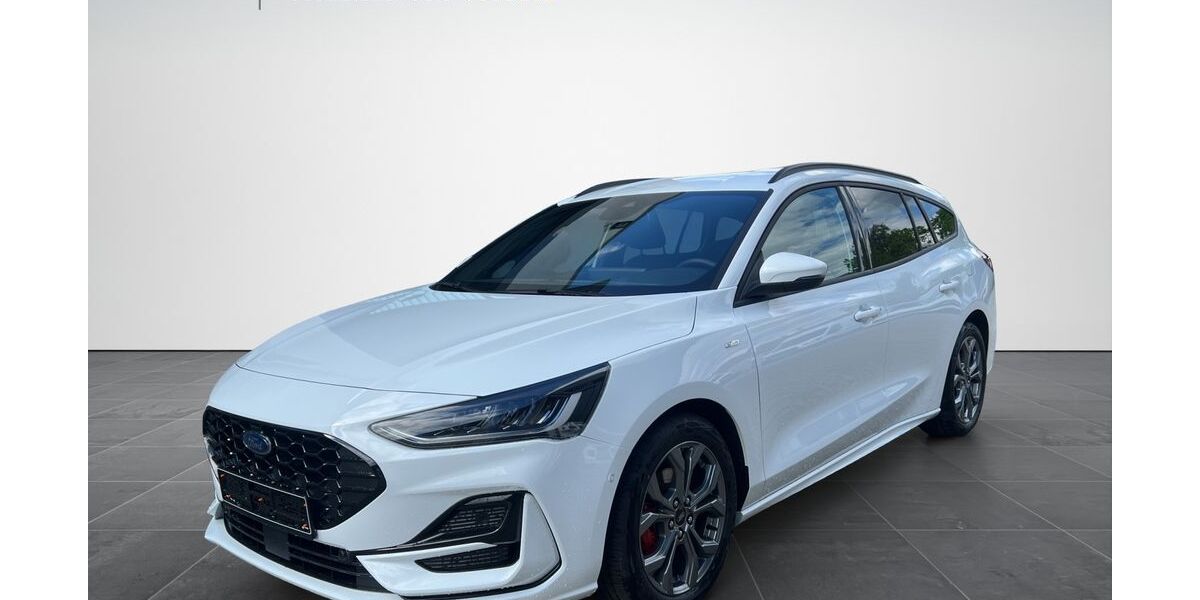 Ford Focus 1.650 km 29.990 &euro; Deggendorf/Fischerdorf 94469