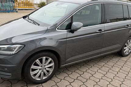 VW Touran 165.000 km 16.700 € Gutenzell-Hürbel 88484