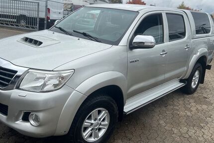 Toyota Hilux 230.000 km 14.999 € Nürnberg 90431