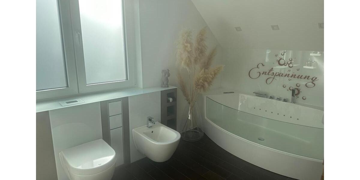 Einfamilienhaus Overath - 5 Zimmer, 140 m&sup2;, 750.000&euro; | Angebot:25985204