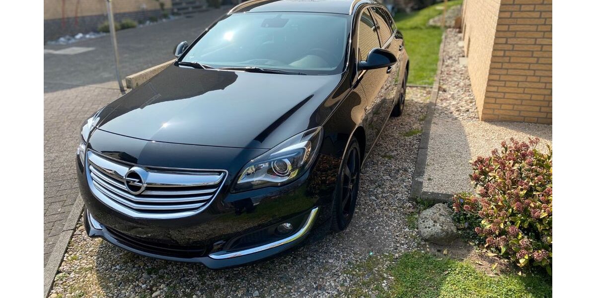 Opel Insignia 182.000 km 7.490 &euro; Salzkotten 33154