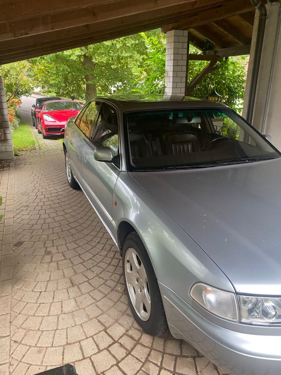 Audi A8 153.100 km 7.900 € Blieskastel 66440