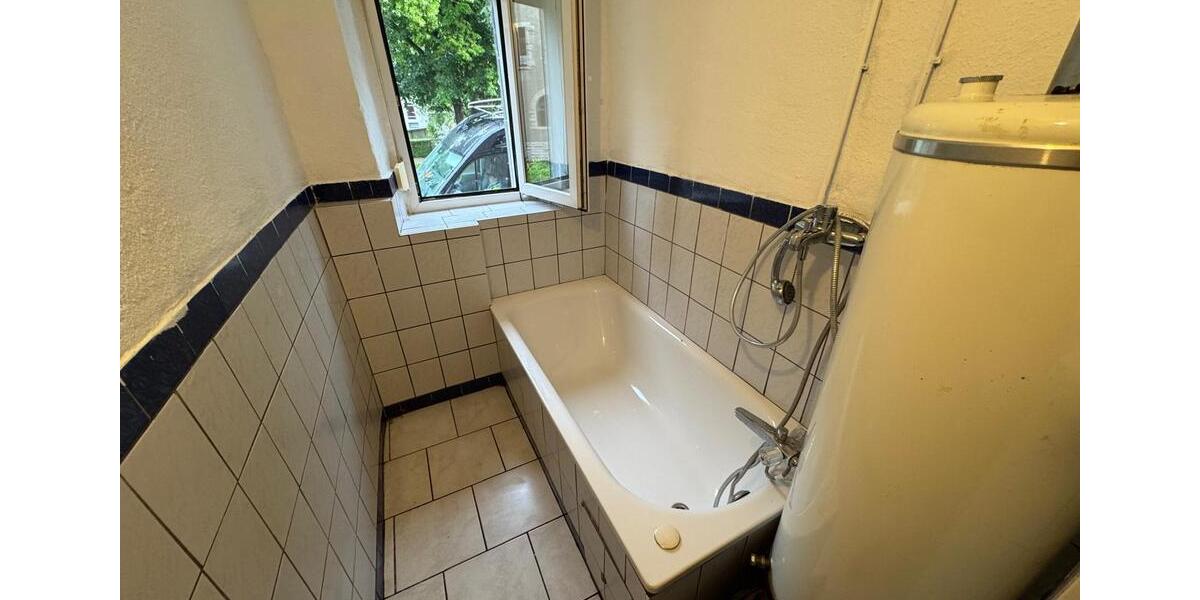 Einfamilienhaus An der Schmücke - 4 Zimmer, 110 m&sup2;, 49.000&euro; | Angebot:27018007