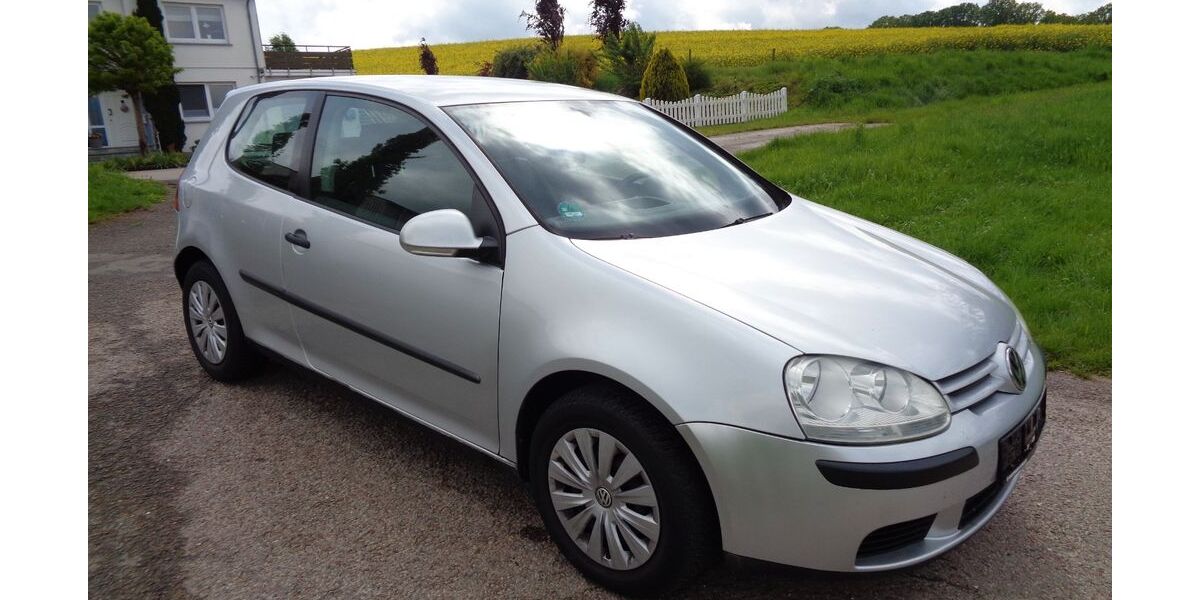 VW Golf 235.000 km 2.350 &euro; Hehlen 37619