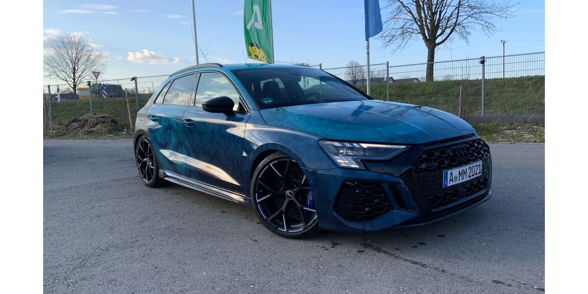 Audi RS3 42.000 km 50.990 &euro; Altenmünster 86450