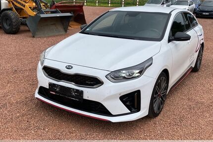 Kia pro ceed / ProCeed 130.800 km 16.895 &euro; Chemnitz - Mittelbach 09224