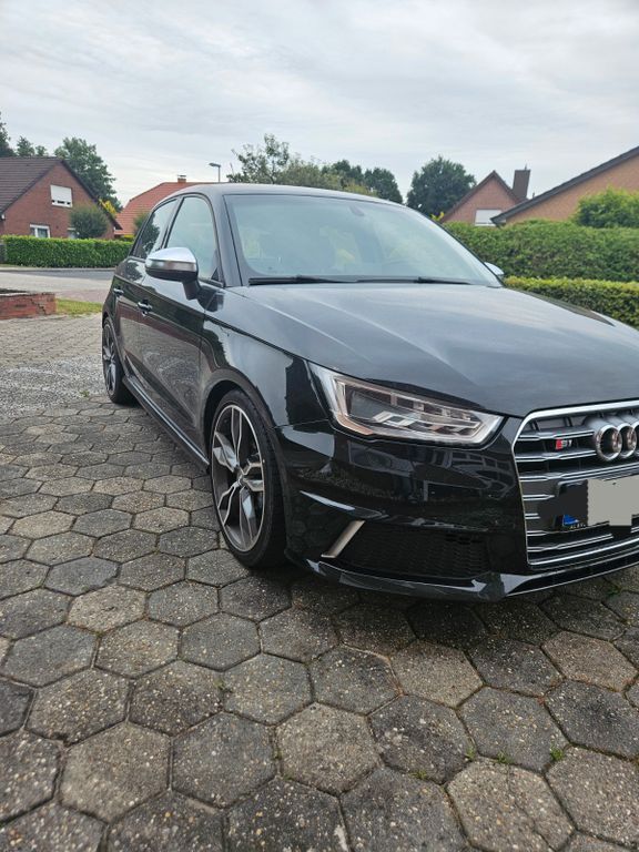 Audi A1 120.000 km 19.999 € Rhauderfehn 26817
