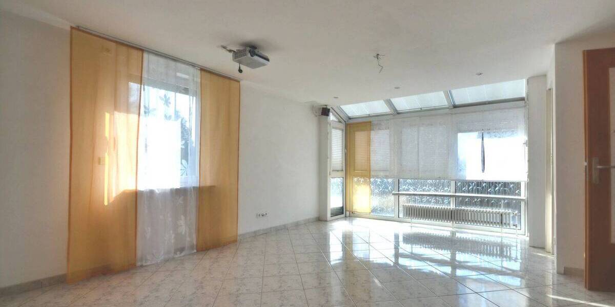 Mehrfamilienhaus, Wohnhaus Rutesheim - 9 Zimmer, 215 m&sup2;, 670.000&euro; | Angebot:26439088