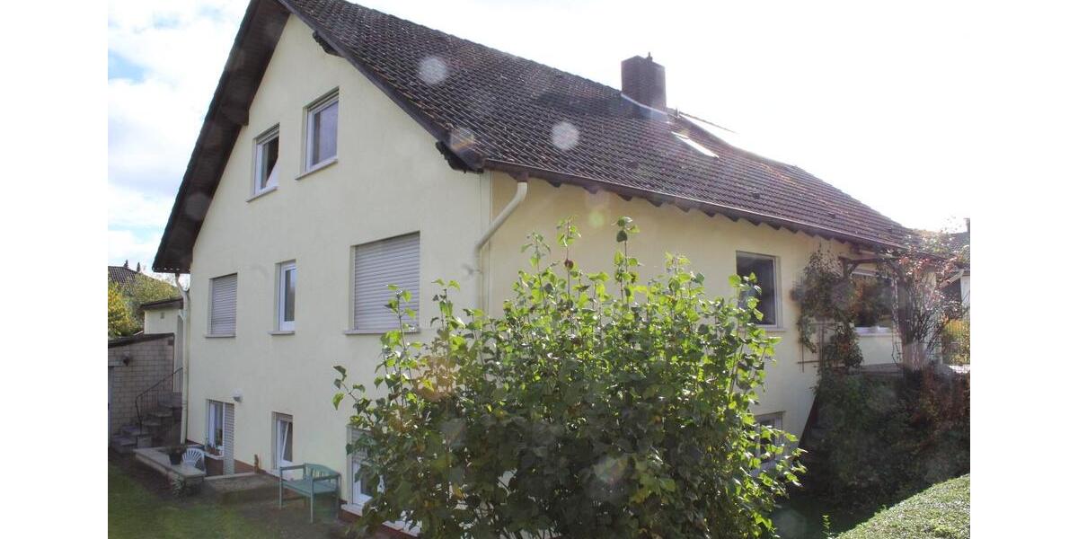 Gemütliche 4 ZKB EG-Wohnung + Garten in Großen-Buseck 4 zimmer