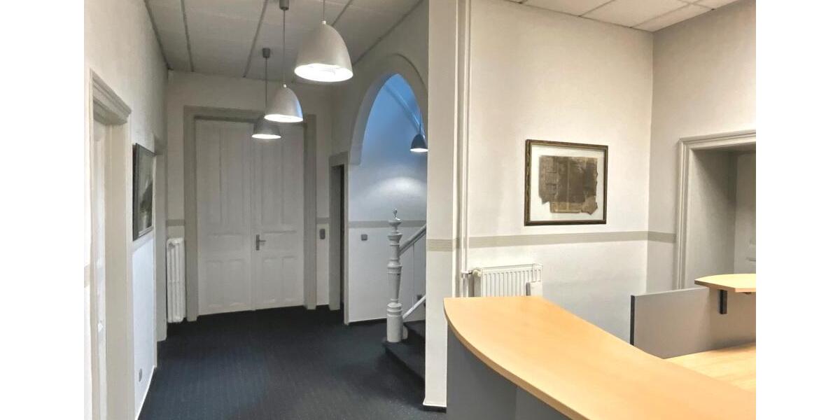 Praxis, Kanzlei, Gewerbe.... Arbeiten mit Stil und Niveau ! zimmer