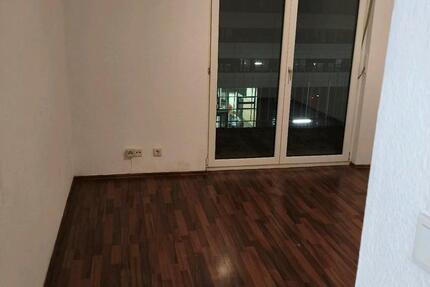 Helle 2-Zi. ETW im 4. OG, Dachterrasse & Balkon MA Almenhof zimmer