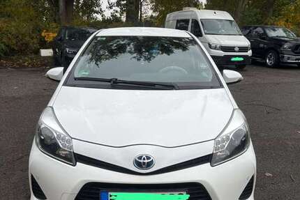 Toyota Yaris 108.000 km 9.000 € berlin 12685