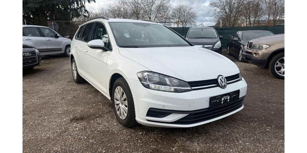 VW Golf 289.000 km 7.900 &euro; Lahr 77933