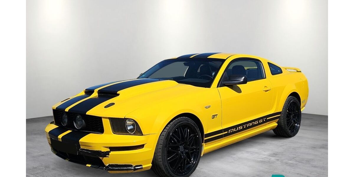 Ford Mustang 172.940 km 14.940 &euro; Mutlangen 73557