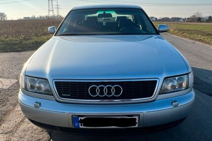 Audi A8 194.000 km 7.300 &euro; Löhne 32584