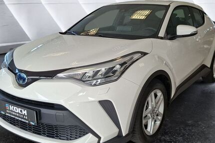 Toyota C-HR 27.300 km 21.970 &euro; Schönefeld 12529