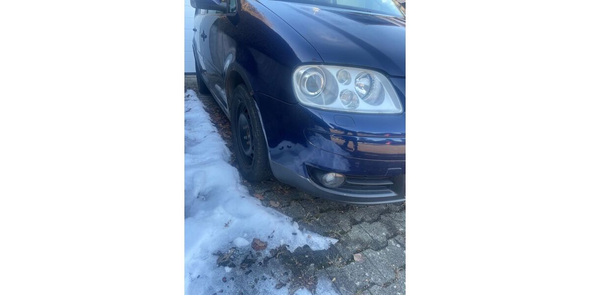 VW Touran 270.000 km 600 &euro; Gammertingen 72501