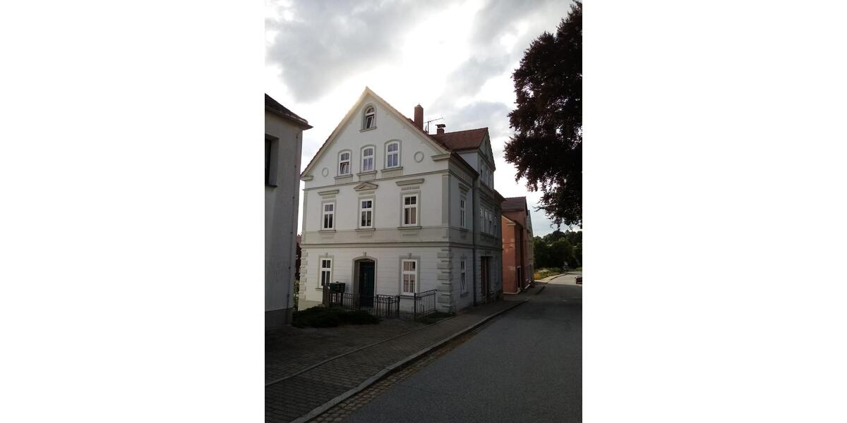 Etagenwohnung Seifhennersdorf - 1 Zimmer, 30 m&sup2;, 165&euro; | Angebot:26130107