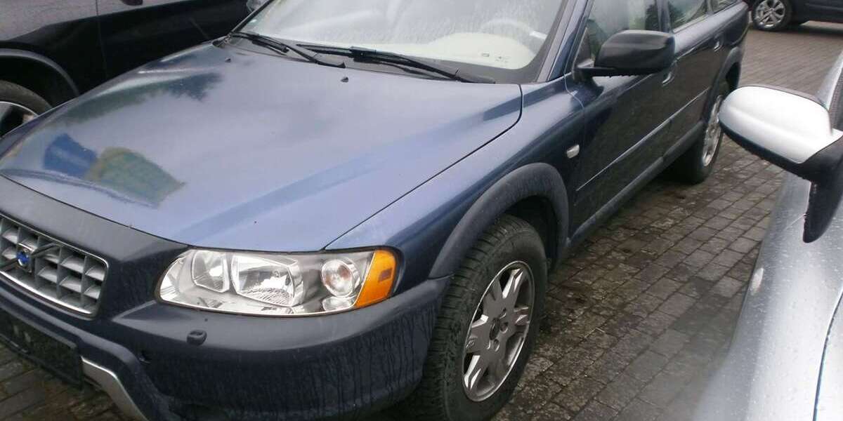 Volvo XC70 174.000 km 1.000 &euro; Boos 56729