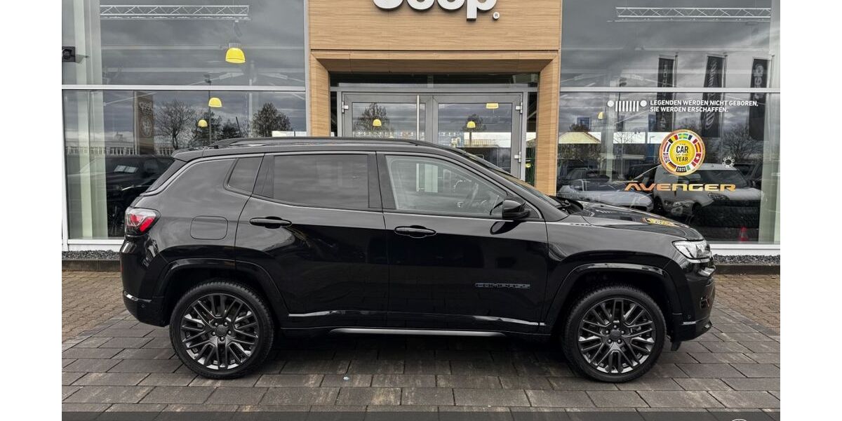 Jeep Compass 79.980 km 22.890 &euro; Aschaffenburg 63741