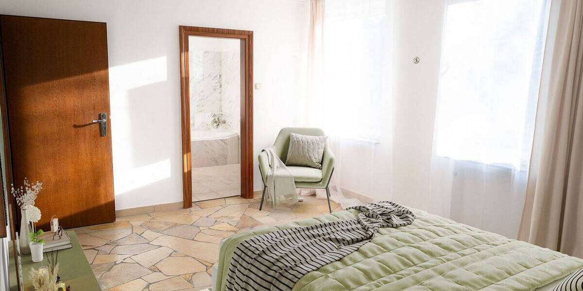 Einfamilienhaus Mölln - 7 Zimmer, 190 m&sup2;, 749.000&euro; | Angebot:26128194