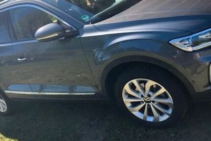 VW T-Roc 27.000 km 27.500 &euro; Osloß 38557