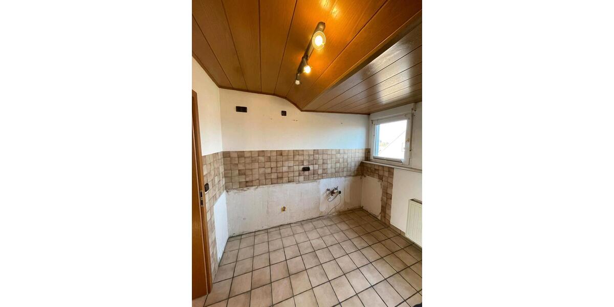 Dachgeschoßwohnung Schwalmtal - 3 Zimmer, 58 m&sup2;, 520&euro; | Angebot:24896187