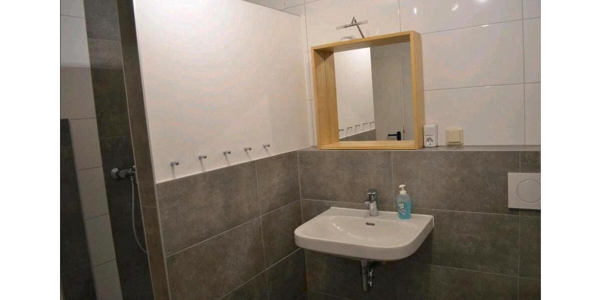 Etagenwohnung Würzburg Heuchelhof - 2 Zimmer, 60 m&sup2;, 400&euro; | Angebot:26408112