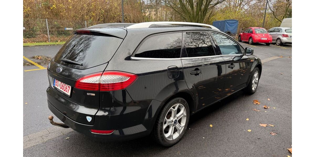 Ford Mondeo 269.854 km 3.250 &euro; Bochum OT Innenstadt 44809