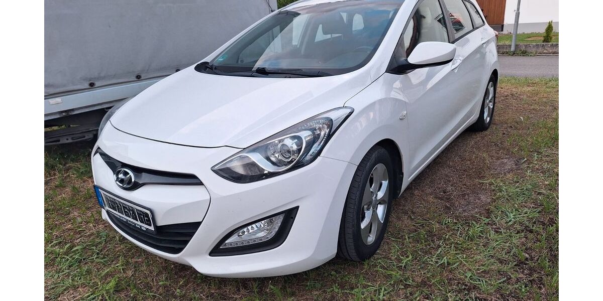 Hyundai i30 187.121 km 4.750 &euro; Dillingen 89407