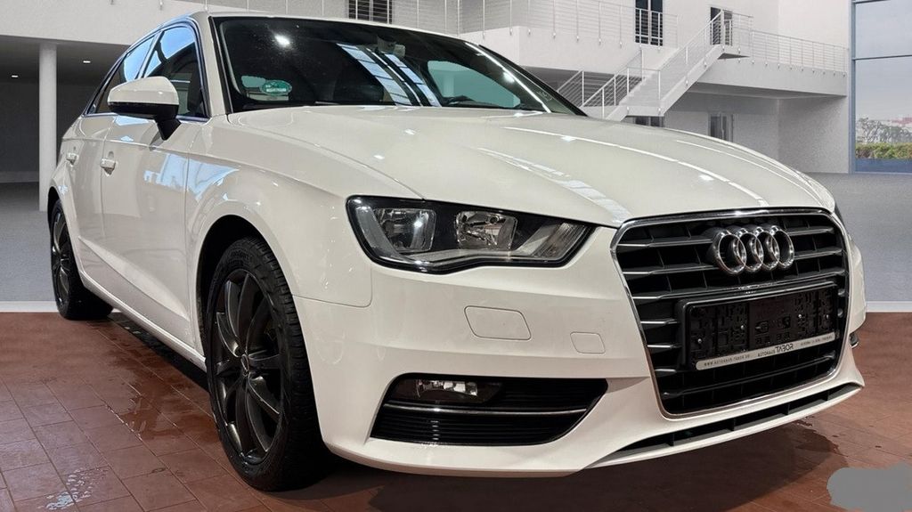 Audi A3 230.500 km 9.300 &euro; Frankfurt/Main 65933