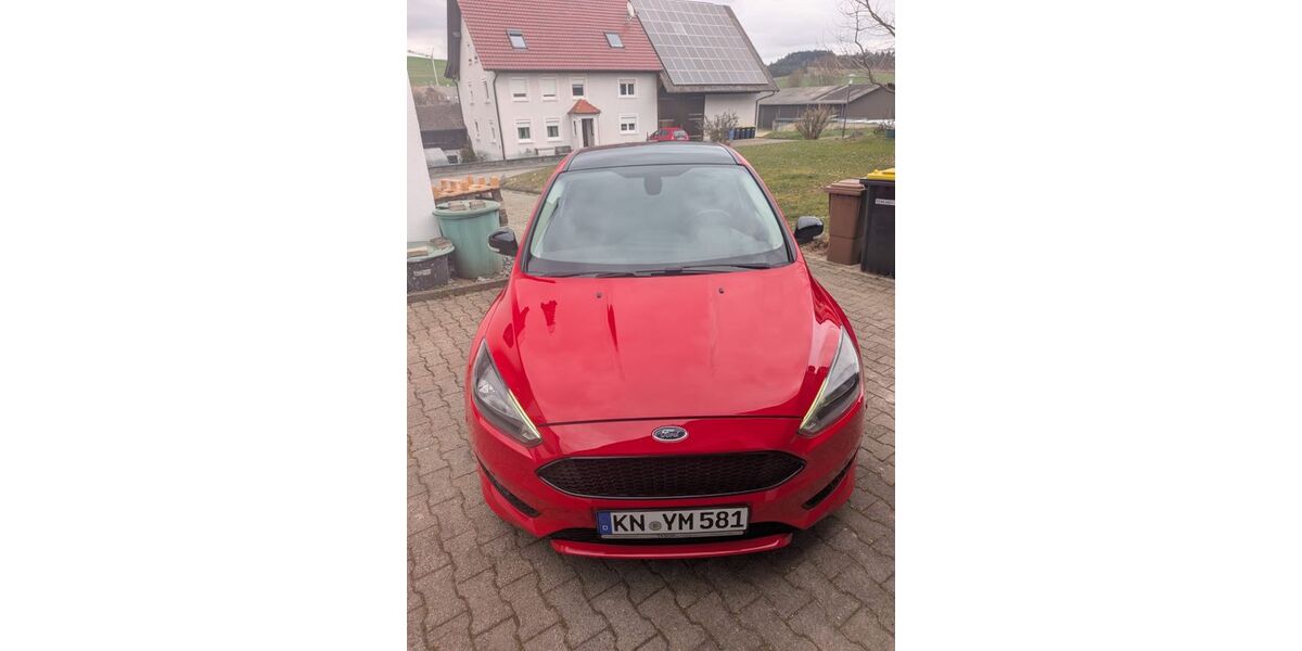 Ford Focus 97.700 km 9.500 &euro; Hilzingen 78247