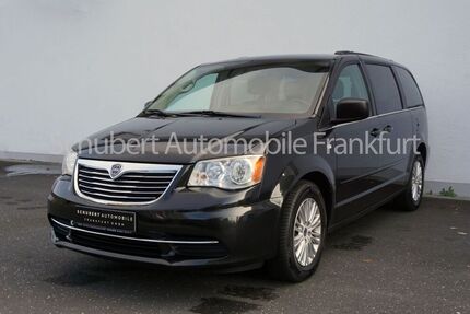 Lancia Voyager