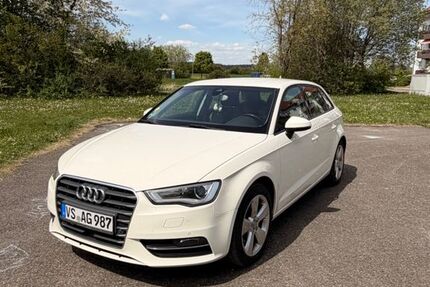 Audi A3 216.000 km 10.500 &euro; Villingen 78050