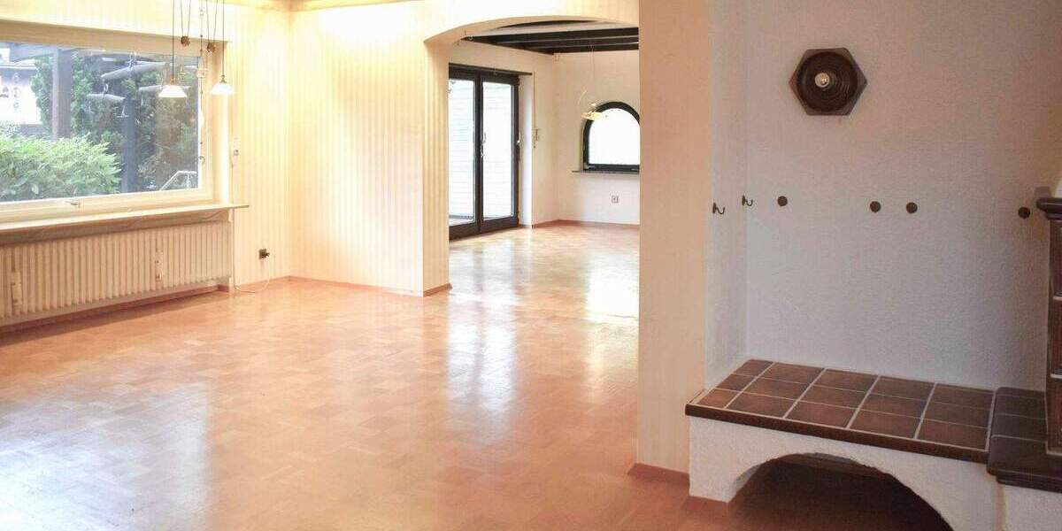 Freistehendes Einfamilienhaus 153 m² 5 Zi. großer Garten, Carport und Garage 610 m² Grundstück frei! 5 zimmer
