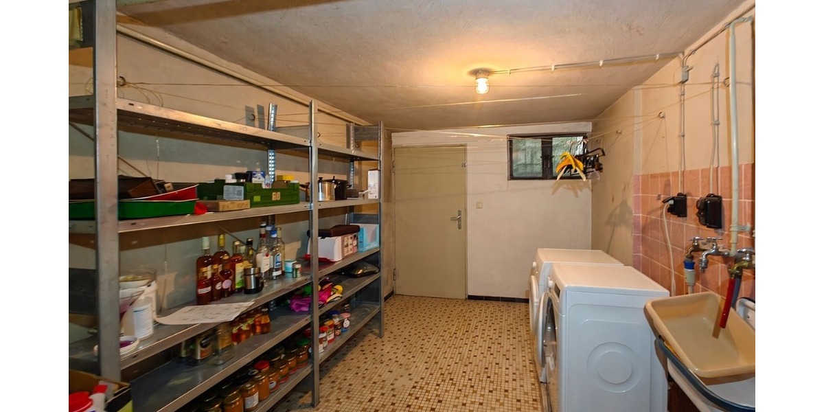 Reihenendhaus mit PKW Stellplatz in Orschel-Hagen - Reihenendhaus Reutlingen Orschel-Hagen | Angebot:27130740