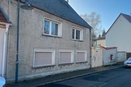 Haus Bad Schmiedeberg - 5 Zimmer, 160 m&sup2;, 25.000&euro; | Angebot:24778030