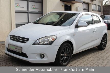 Kia ceed / Ceed 190.000 km 2.650 &euro; Frankfurt / Bergen - Enkheim 60388