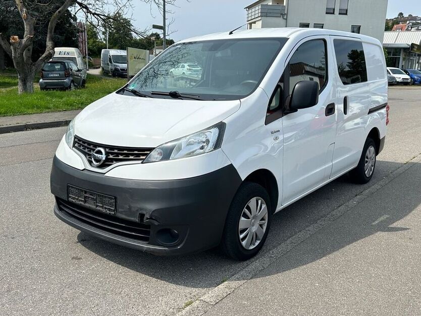 NV200