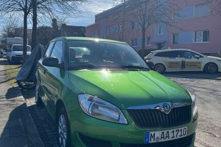 Skoda Fabia 95.000 km 4.900 &euro; München 80686