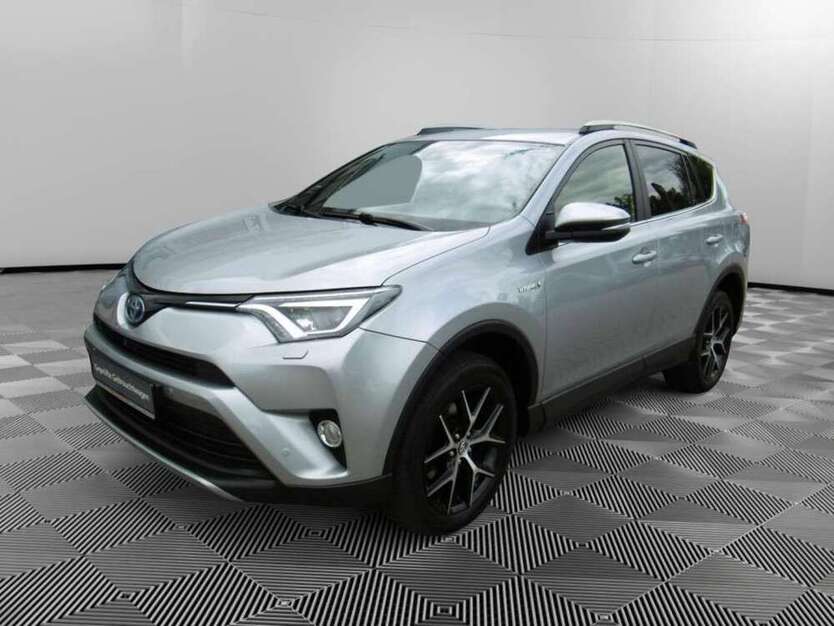 RAV 4