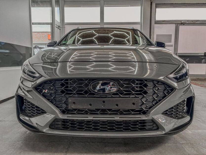 i30