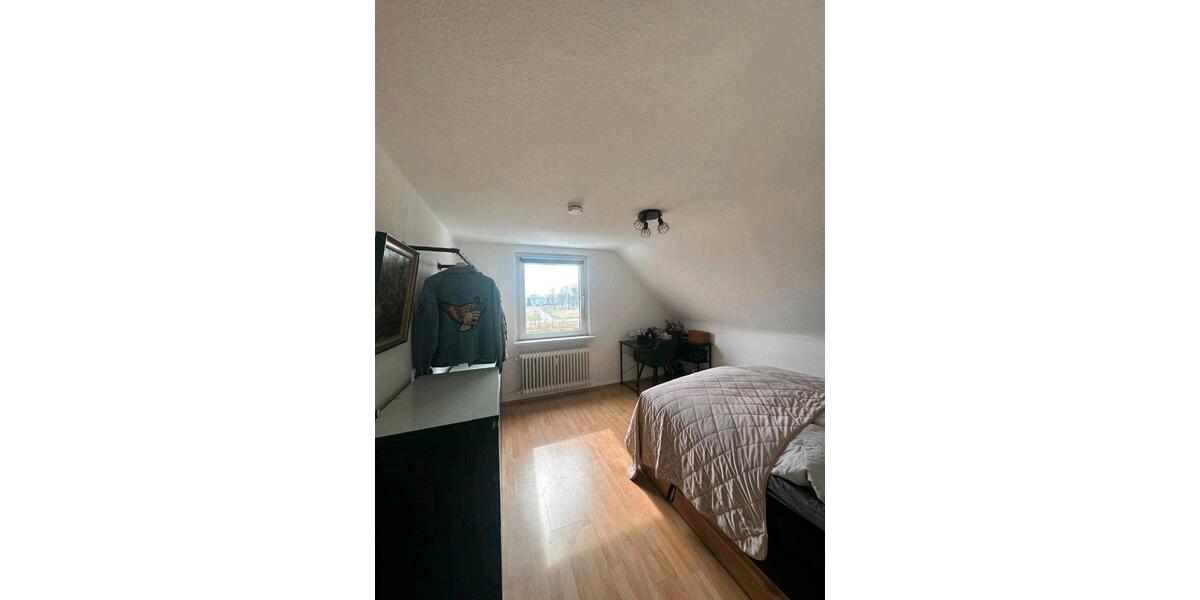Dachgeschoßwohnung Garbsen Berenbostel - 3 Zimmer, 57 m&sup2;, 620&euro; | Angebot:26366779