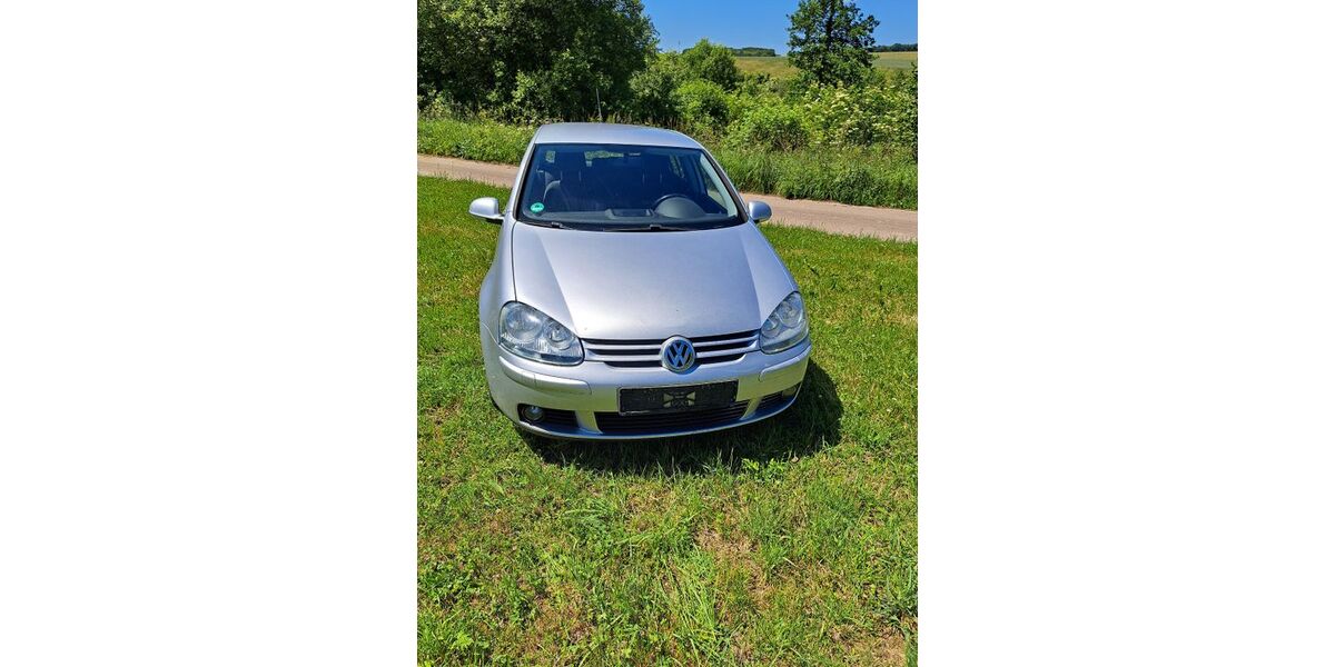 VW Golf 200.000 km 2.500 &euro; Kell am See 54427