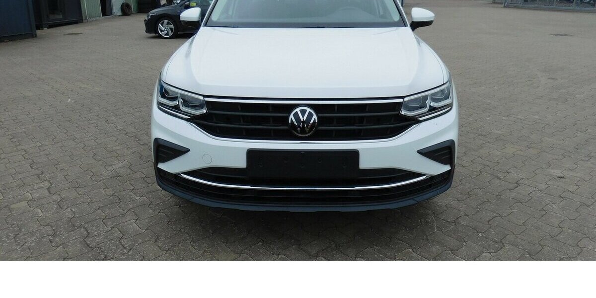 VW Tiguan 1.5 Move Klima TSI Navi 35.900 km 23.990 &euro; Vordorf 38533