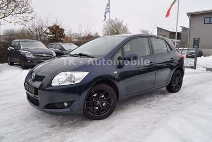 Toyota Auris 55.000 km 7.980 &euro; Ahrensboek 23623