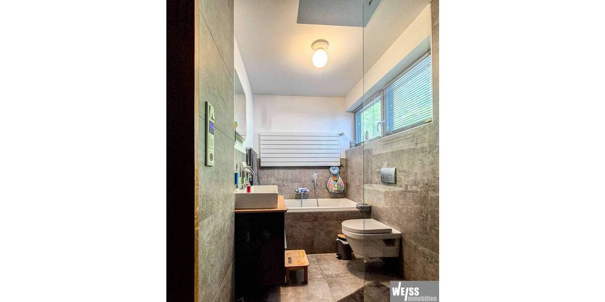 Einfamilienhaus Gemünden am Main Wernfeld - 8 Zimmer, 243 m&sup2;, 599.500&euro; | Angebot:25703508