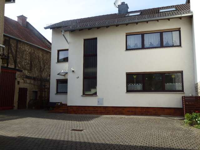 Haus zum Kaufen in Weinbach-Edelsberg 185.000 € 150 m²