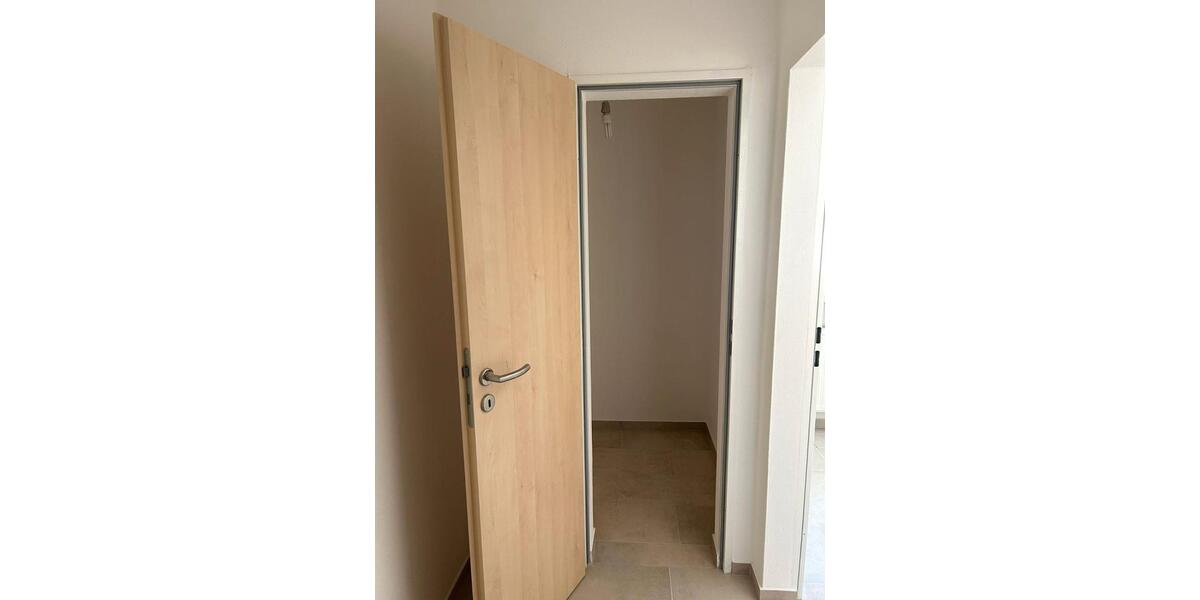 Etagenwohnung Wiesau Kornthan - 3.5 Zimmer, 75 m&sup2;, 495&euro; | Angebot:26682600