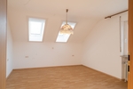 DG mit Sonnenbalkon & eigener PV – Haus komplett erneuert - Etagenwohnung Schorndorf | Angebot:27427264